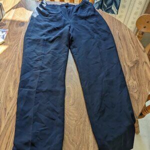 Casual Corner Annex Essentials Women's Black Dress Pants size 6, straight leg